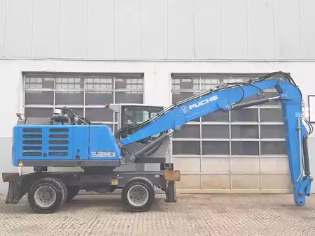 Konvolutt gravemaskin 2016 Fuchs MHL320 F (5)