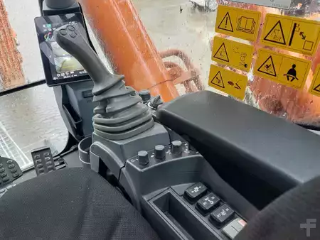 Escavatori cingolati 2021 Hitachi ZX490LCH-7 (12)