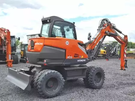 Kompaktní nakladače 2024 Hitachi ZX95W-7 (6)