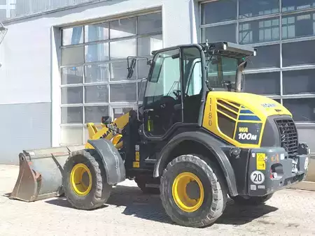 Pyöräkuormaajat 2016 Komatsu WA100M-7 (3)