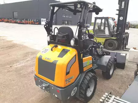 Pozostałe 2023 Giant G2200E X-Tra Elektro (4)