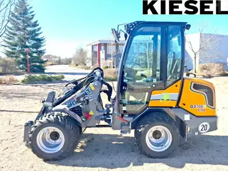 Pozostałe 2023 Giant G2700E X-Tra Elektro (1)