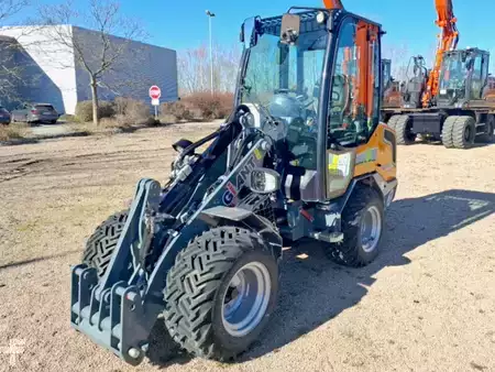 Pozostałe 2023 Giant G2700E X-Tra Elektro (2)