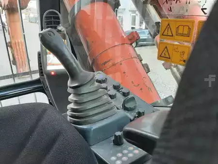 Koparki gąsienicowe 2015 Hitachi ZX870LCH-5 (11)