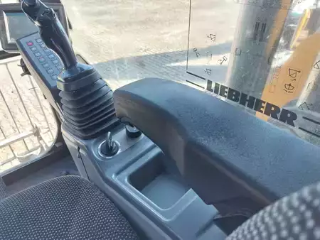 Pelles sur chenilles 2018 Liebherr R956LC (14)