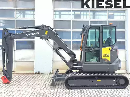 Minigraafmachines 2023 Volvo ECR58F (1)