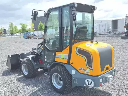 Kompaktní nakladače 2023 Giant G2700E X-Tra Elektro (3)