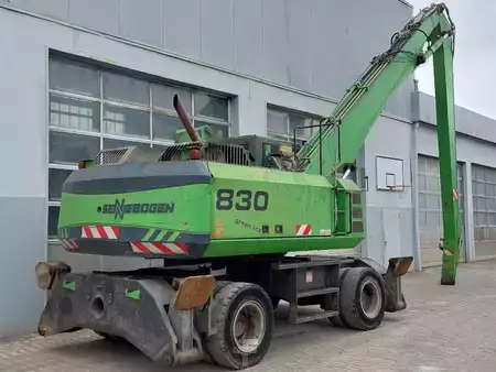 Kuvert Grävare 2005 Sennebogen 830 (6)