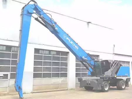 Překládací bagry  2019 Fuchs MHL360 F (2)