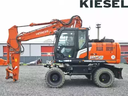 Wheel Excavators 2021 Hitachi ZX180W-7 (1)