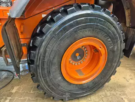 Hjullæsser 2022 Hitachi ZW220-7 (13)