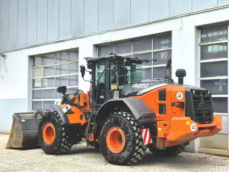 Hjullæsser 2022 Hitachi ZW220-7 (3)