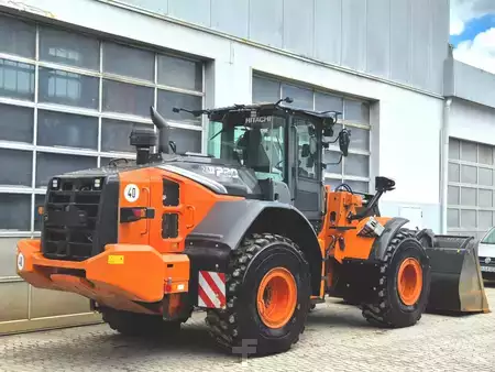 Hjullæsser 2022 Hitachi ZW220-7 (6)