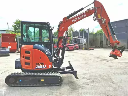 Minigraver 2023 Hitachi ZX38U-6 (5)