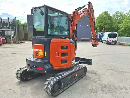 Minigraver 2023 Hitachi ZX38U-6 (6)