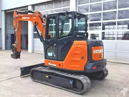 Minigraver 2023 Hitachi ZX65USB-6 (3)
