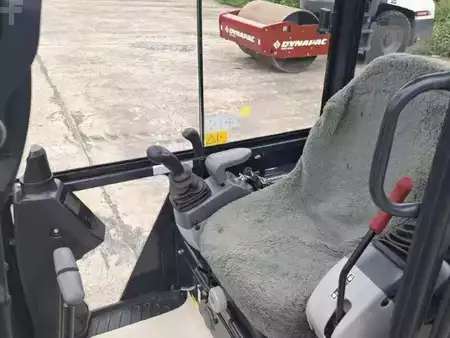 Mini excavators 2023 Hitachi ZX19-6 (8)