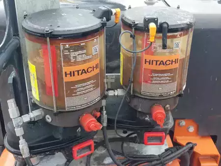 Abbruchbagger 2023 Hitachi KTEG KMC600P-7 (8)