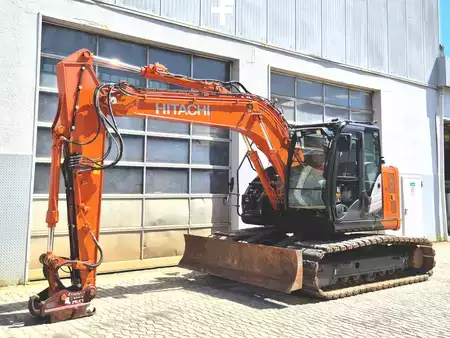 Escavadora de rastos 2021 Hitachi ZX135US-6 (2)