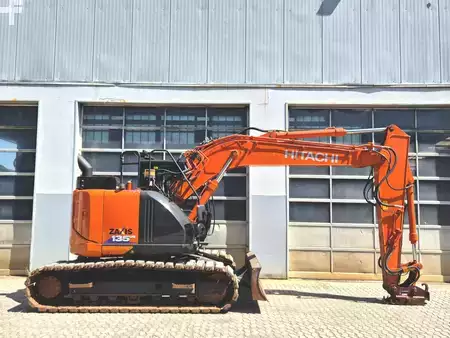 Escavadora de rastos 2021 Hitachi ZX135US-6 (5)