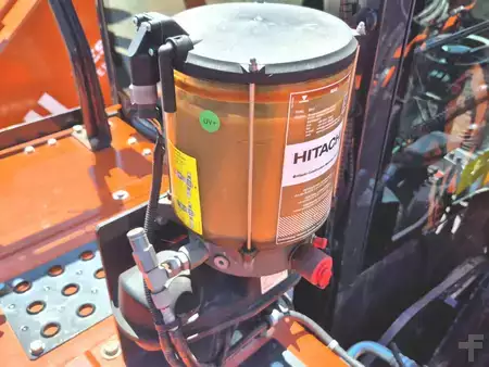 Kerekes kotrógép 2023 Hitachi ZX220W-7 (7)