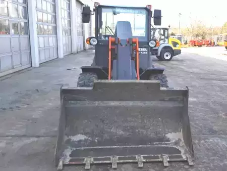 Kompaktlader 2022 Hitachi ZW75-6 (2)