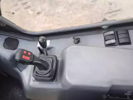 Kompaktlader 2022 Hitachi ZW75-6 (8)