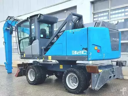 Překládací bagry  2017 Fuchs MHL320 F (3)