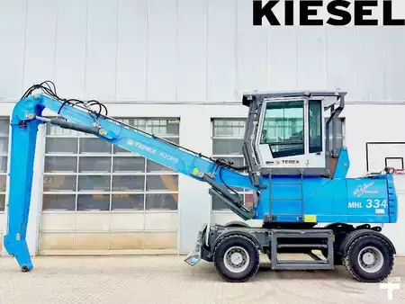 Překládací bagry  2013 Fuchs MHL334 D (1)