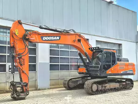 Escavatori cingolati 2019 Doosan DX300LC-5 (2)