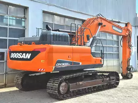 Escavatori cingolati 2019 Doosan DX300LC-5 (6)
