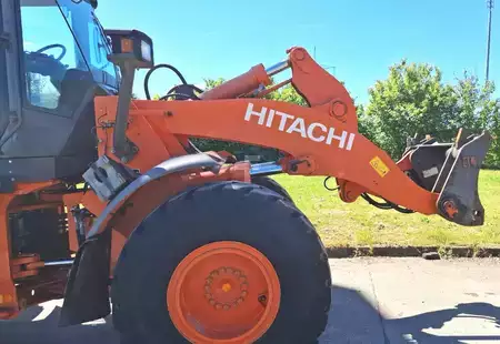 Wheel Loaders 2015 Hitachi ZW180-5 (4)