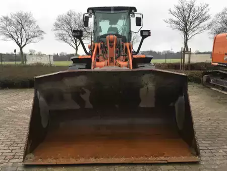 Wheel Loaders 2017 Hitachi ZW180-6 (2)