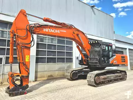 Hydraulic Excavators 2022 Hitachi ZX350LCN-7 (2)