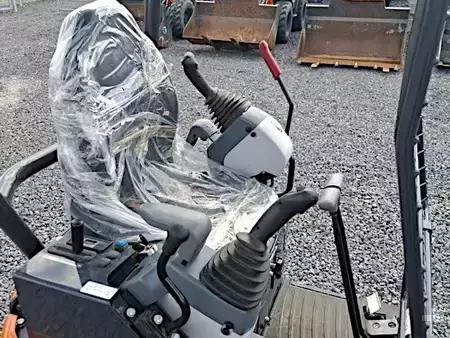 Minibagger 2025 Hitachi KTEG ZX19U-6 (8)