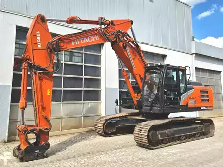 Escavadora de rastos 2022 Hitachi ZX250LCN-7 (2)