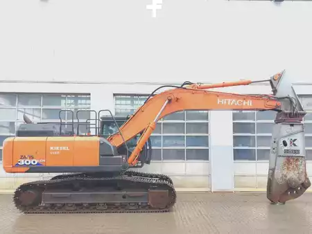 Telakaivinkoneet  2019 Hitachi ZX300LCN-6 +Demarec DXS-50 (5)