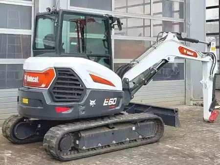 Kedjegraver 2022 Bobcat E60 (6)