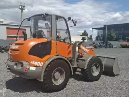 Kolové nakladače 2025 Atlas AR400 (6)