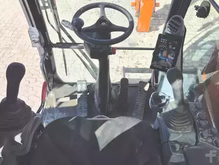 Excavadoras de ruedas 2024 Hitachi ZX180W-7 (16)