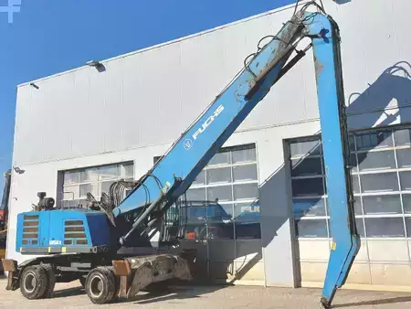 Escav. Movimenta zione sollev. 2015 Fuchs MHL350 F (4)