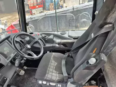 Zalomené klouby-dampry  2022 Bell B45E (15)