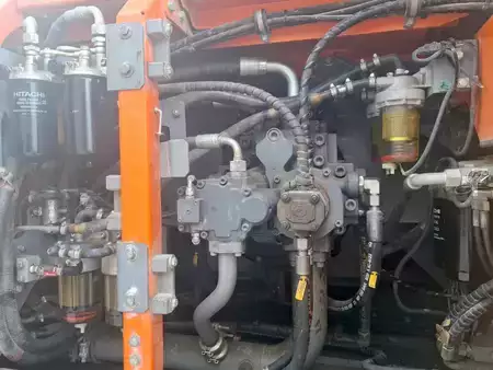 Telakaivinkoneet  2019 Hitachi ZX490LCH-6 (9)