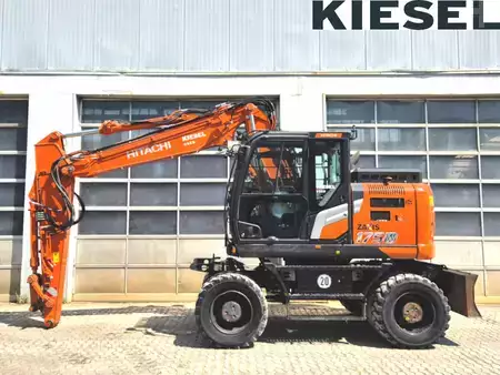 Escavadora de rodas 2023 Hitachi ZX175W-7 (1)