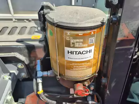 Escavadora de rodas 2023 Hitachi ZX175W-7 (9)