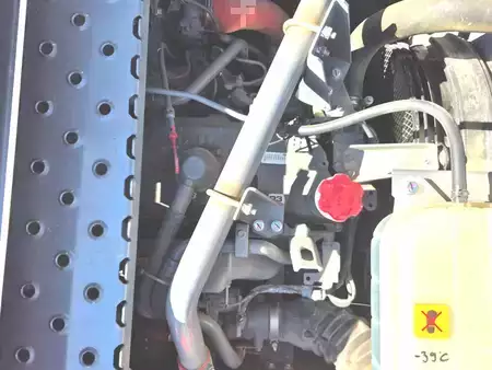 Escavatori gommati 2023 Hitachi ZX220W-7 (7)