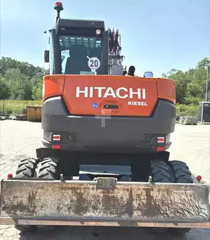 Escavatori gommati 2024 Hitachi ZX95W-7 (4)