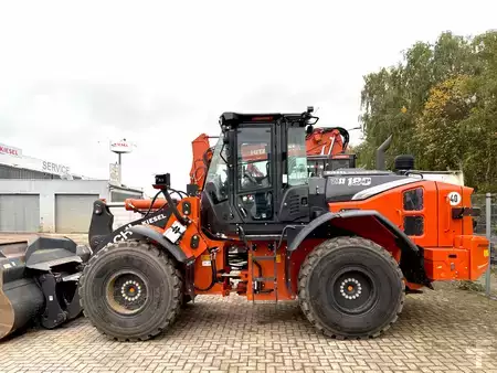 Radlader 2023 Hitachi ZW180-7 (1)