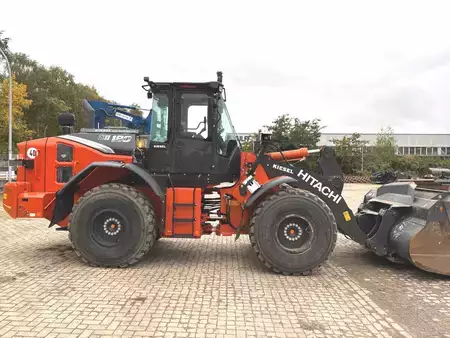 Radlader 2023 Hitachi ZW180-7 (3)