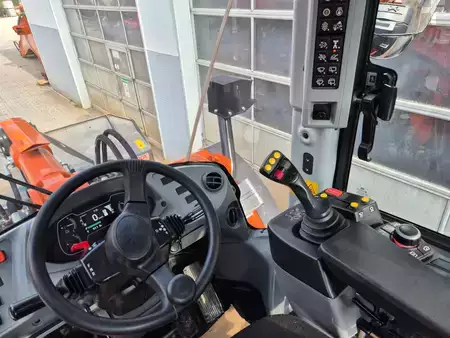 Radlader 2024 Hitachi ZW220-7 (16)